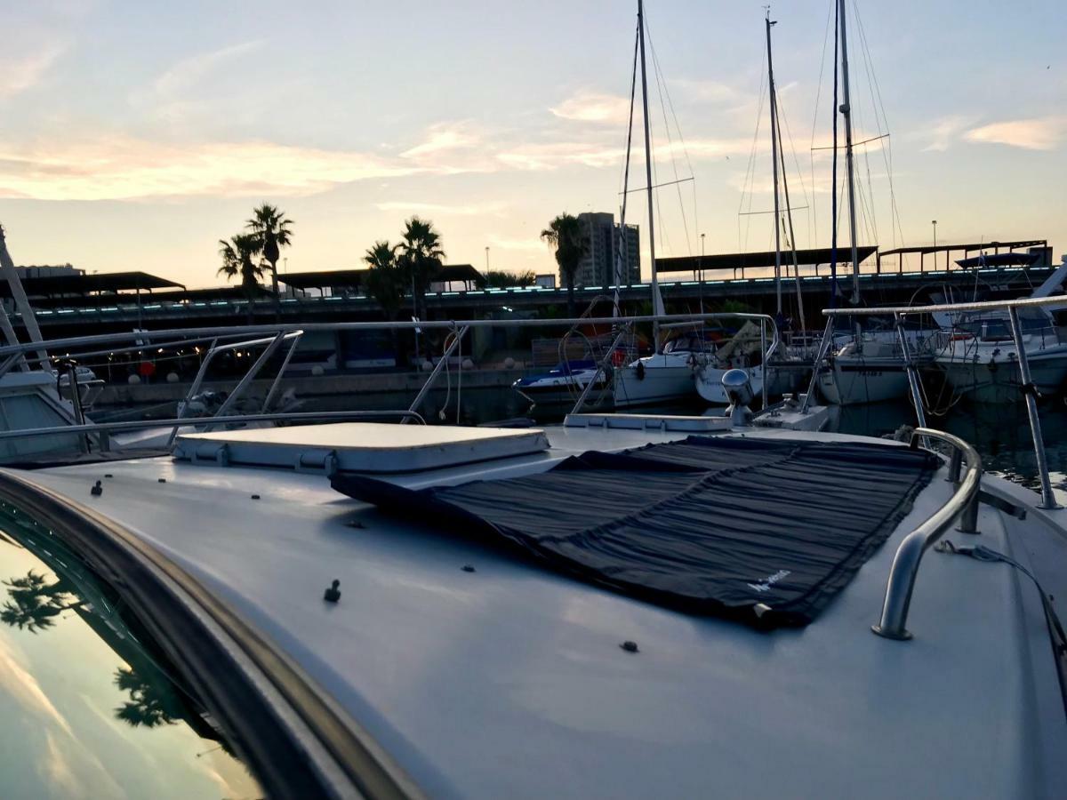 Hotel Yacht Experience Barcelona Sant Adrià de Besòs Exterior foto